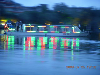 China eclipse - Guilin evening boat tour