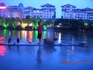 298 6xr. China eclipse - Guilin evening boat tour