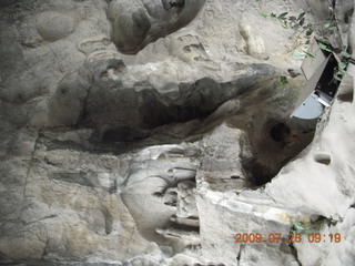 53 6xs. China eclipse - Guilin - Han park - 1000 Buddhas