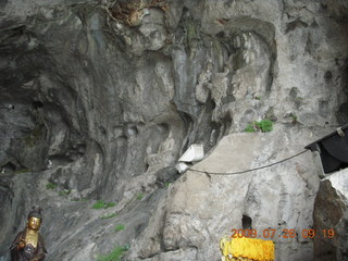 China eclipse - Guilin - Han park - 1000 Buddhas