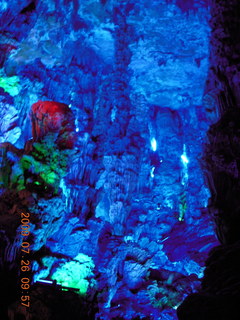 China eclipse - Guilin - Reed Flute Cave (really low light, extensive motion stabilization)