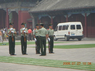 China eclipse - Beijing - Tianenman Square - police guard