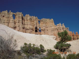 1082 702. Bryce Canyon amphitheater hike - Neil and Adam