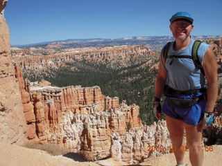 1083 702. Bryce Canyon amphitheater hike - Adam