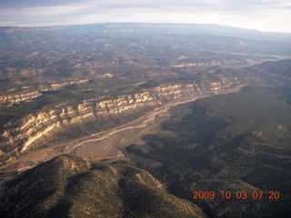 9 703. aerial - Utah