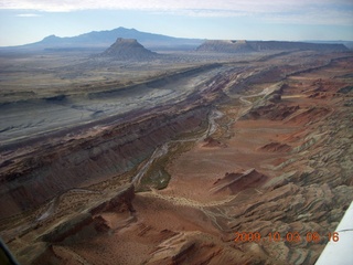 51 703. aerial - Utah