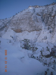 93 72p. Zion National Park - Observation Point hike