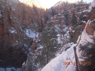 17 72q. Zion National Park - Angels Landing hike