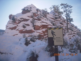 Zion National Park - Angels Landing hike - scary sign
