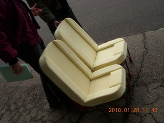 N4372J seat removal - Ron