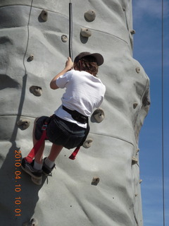 Gila Bend (E63) fly in - Adam climbing 'plastic pigs's nose' rocks - coming down