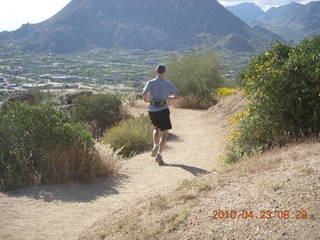 Pinnacle Peak hike - runner