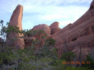 17 775. Arches National Park - Devil's Garden and Dark Angel hike