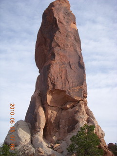 36 775. Arches National Park - Devil's Garden and Dark Angel hike - Dark Angel