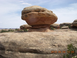 90 775. Canyonlands National Park Needles - Chesler Park hike