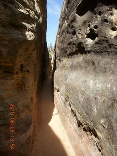 142 775. Canyonlands National Park Needles - Chesler Park hike