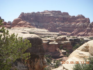 145 775. Canyonlands National Park Needles - Chesler Park hike