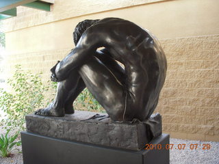 Club SAR new sculpture