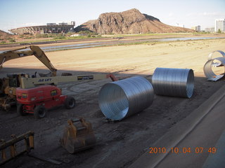 Tempe Town Lake and dirt service road run - big metal pipe construction