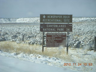 22 7dq. Moab trip - drive to Canyonlands Needles snow covered road