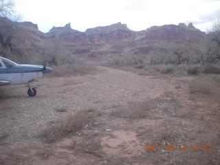 478 7ja. Mexican Mountain airstrip run - N8377W