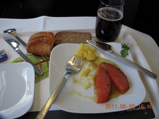 5 7kl. Lufhansa business class lunch