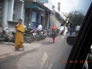 106 7km. India - drive back to Puducherry (Pondicherry)