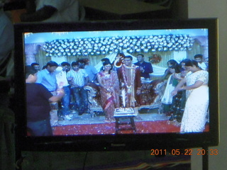 210 7kn. India - Randeep pre-wedding - TV monitor