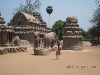 India - Mamallapuram - bas relief area