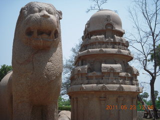 India - Mamallapuram - bas relief area