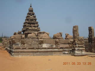 India - Mamallapuram - Bay of Bengal - ancient temple