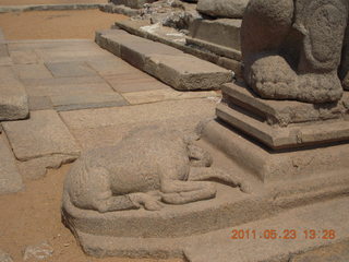 India - Mamallapuram - Bay of Bengal - ancient temple