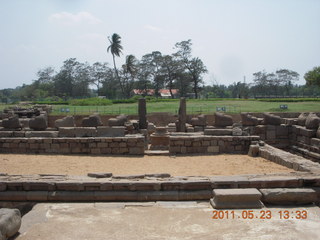 India - Mamallapuram - Bay of Bengal - ancient temple