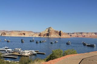 Ruhil pictures - boat tour of Lake Powell