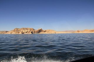 Ruhil pictures - boat tour of Lake Powell