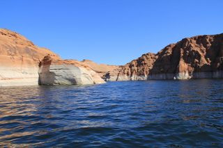 Ruhil pictures - boat tour of Lake Powell