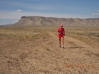 74 7qa. Sand Wash airstrip - Adam running (tripod)