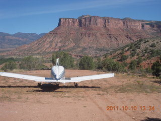 666 7qa. Hubbard-Gateway airstrip - N8377W