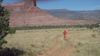 1670 7qa. Hubbard-Gateway airstrip - Adam running