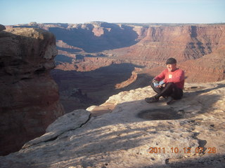 1711 7qc. Dead Horse Point hike - Big Horn view - Adam