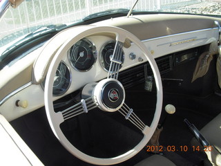 Flagstaff Airport (FLG) cat Stealth