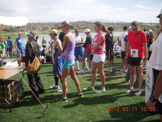 Mountain-to-fountain race - runners