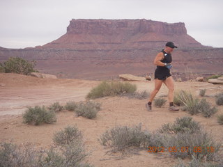 97 7x1. Canyonlands Murphy hike - Adam running (tripod)