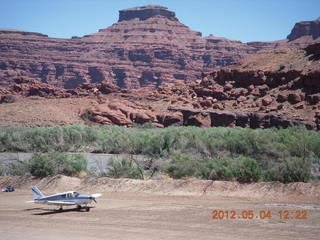 840 7x4. Caveman Ranch - N8377W