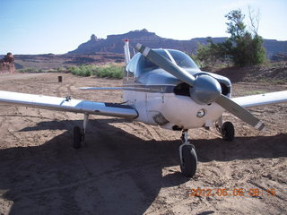 850 7x5. N8377W at Caveman Ranch
