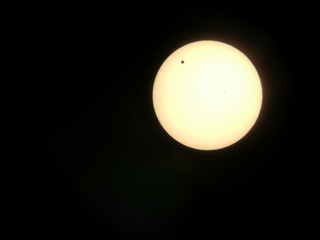transit of Venus - Howard's pictures - the sun and Venus through a real telescope