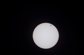 transit of Venus - Howard's pictures - the sun and Venus through a real telescope