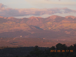 181 81u. back to Durango - sunset mountains