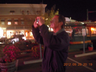 204 81u. Durango - Larry J taking a picture