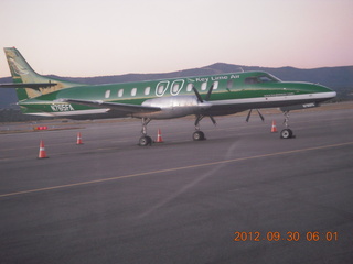 4 81w. Key Lime Air airplane at Glendale (GEU)